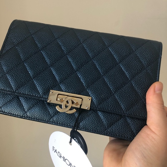 SOLD Chanel wallet on chain WOC Golden Class Navy - Picture 8 of 16